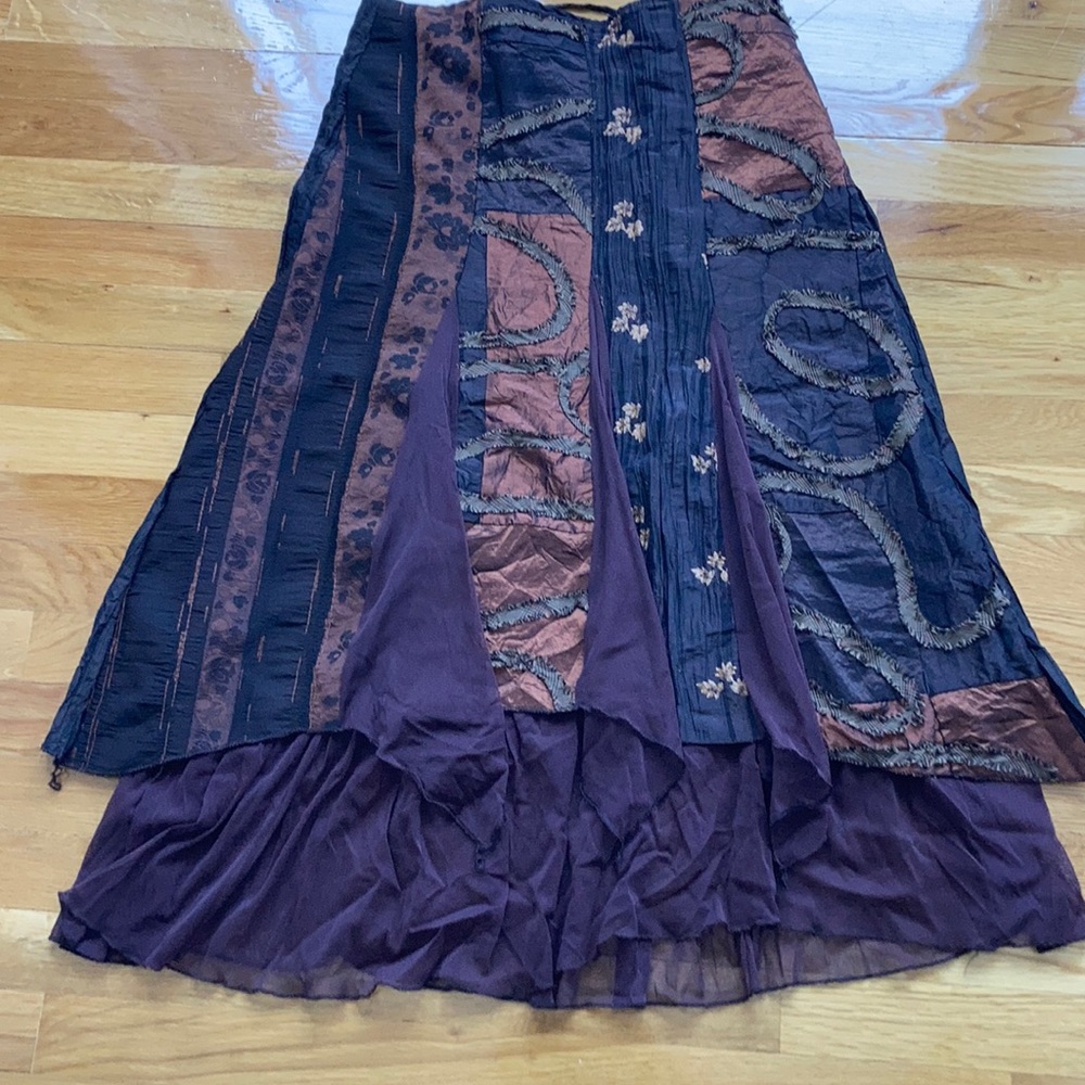 Jeannine E woman’s skirt